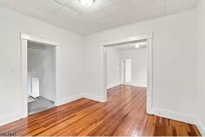 41 N 14th St, Hawthorne, NJ 07506 - Photo 11