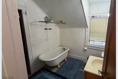 1008-10 E Front St, Plainfield, NJ 07062 - Photo 9