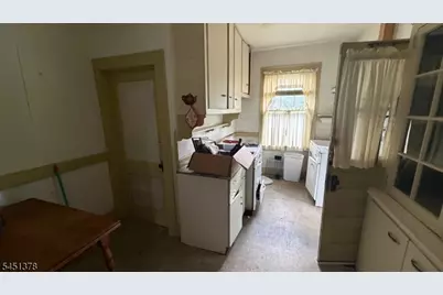 1008-10 E Front St, Plainfield, NJ 07062 - Photo 5