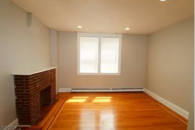 93 Nichols St #R1, Newark, NJ 07105 - Photo 5