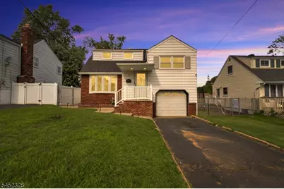 4 Carter Pl, Sayreville, NJ 08859 - Photo 5