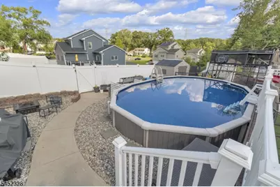 4 Carter Pl, Sayreville, NJ 08859 - Photo 35
