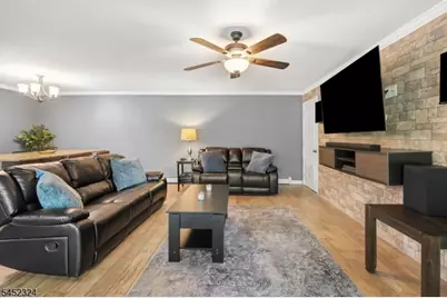 60 Deanna Dr, Apt #159, Hillsborough Township, NJ 08844 - Photo 3