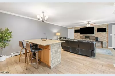 60 Deanna Dr, Apt #159, Hillsborough Township, NJ 08844 - Photo 11