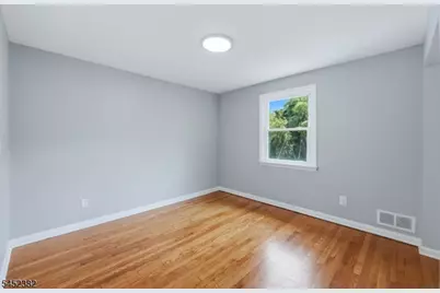 88 6th St, Clifton, NJ 07011 - Photo 25