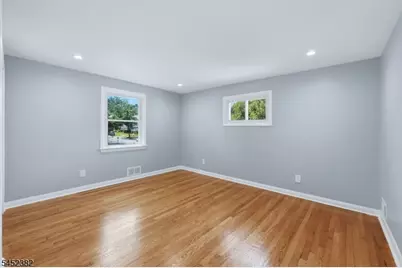 88 6th St, Clifton, NJ 07011 - Photo 35