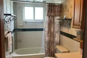 100 Wortylko St, Carteret, NJ 07008 - Photo 31