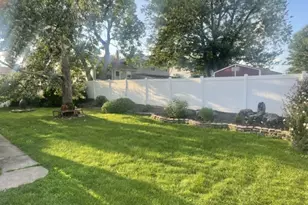 100 Wortylko St, Carteret, NJ 07008 - Photo 35