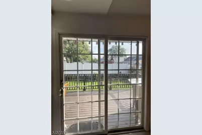 100 Wortylko St, Carteret, NJ 07008 - Photo 17