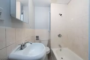 297 W Broadway, Paterson, NJ 07522 - Photo 5