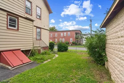 1036 Morris St, Roselle, NJ 07203 - Photo 25