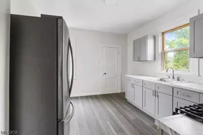 1036 Morris St, Roselle, NJ 07203 - Photo 21