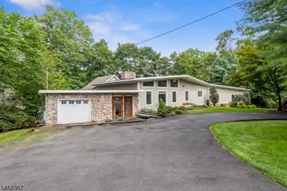 7 Hillcrest Rd, Montville Township, NJ 07082 - Photo 1