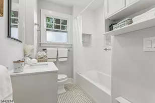11 Brookwood Dr, Maplewood, NJ 07040 - Photo 19