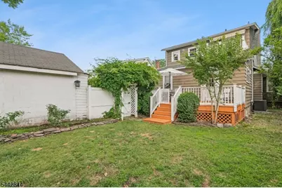 11 Brookwood Dr #1, Maplewood, NJ 07040 - Photo 21