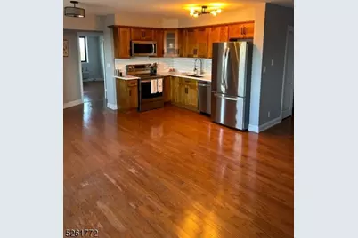 60 Parkway Dr #12J, East Orange, NJ 07017 - Photo 5