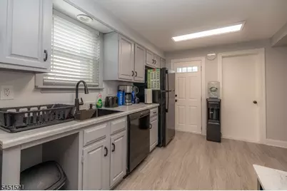 70 Mading Ter., Hillside, NJ 07205 - Photo 15