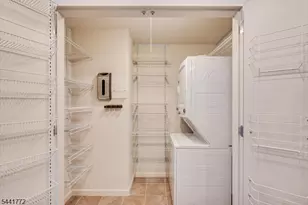 1 Carriage City Plz, Rahway, NJ 07065 - Photo 21