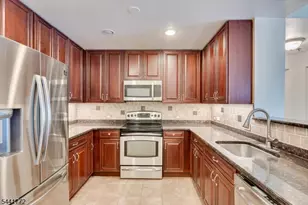1 Carriage City Plz, Rahway, NJ 07065 - Photo 5
