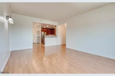 1 Carriage City Plz #1220, Rahway, NJ 07065 - Photo 9