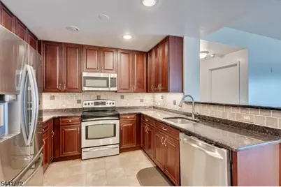 1 Carriage City Plz #1220, Rahway, NJ 07065 - Photo 7