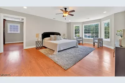 49 Hall Dr, Clark Township, NJ 07066 - Photo 27