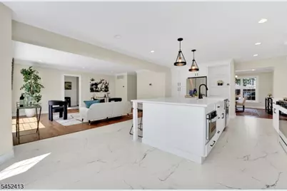 49 Hall Dr, Clark Township, NJ 07066 - Photo 11