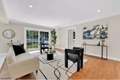 49 Hall Dr, Clark Township, NJ 07066 - Photo 9