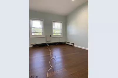 85 Watsessing Ave 2nd Fl. #2, Bloomfield, NJ 07003 - Photo 5