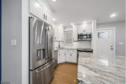 2 Brandywyne Dr, Florham Park, NJ 07932 - Photo 5