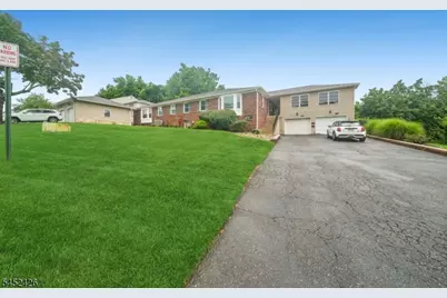2 Brandywyne Dr, Florham Park, NJ 07932 - Photo 1