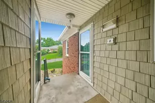 2 Brandywyne Dr, Florham Park, NJ 07932 - Photo 27