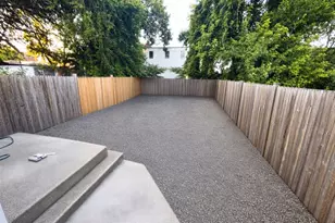 24 Sanford St, Trenton, NJ 08618 - Photo 13