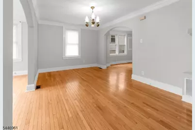 521 E Blancke St, Linden, NJ 07036 - Photo 7