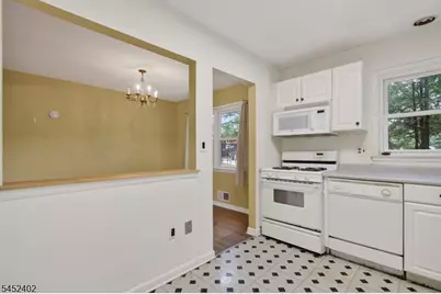 305 William St, Scotch Plains Township, NJ 07076 - Photo 23