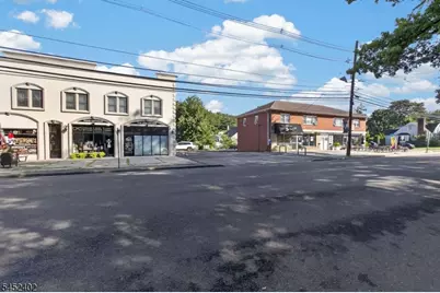 305 William St, Scotch Plains Township, NJ 07076 - Photo 11