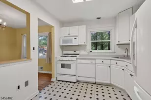 305 William St, Scotch Plains Township, NJ 07076 - Photo 23