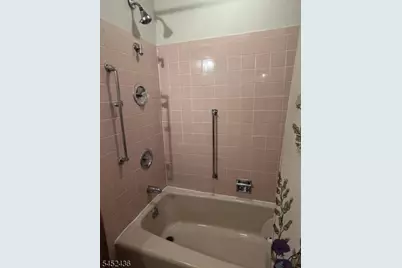 255 Tucker Ave #136, Union Township, NJ 07083 - Photo 19