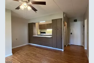 255 Tucker Ave #136, Union Township, NJ 07083 - Photo 7