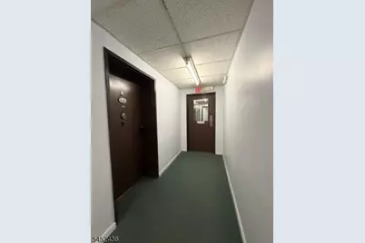 255 Tucker Ave #136, Union Township, NJ 07083 - Photo 3