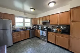 1 Carriage Way, Montclair Twp., NJ 07042 - Photo 5