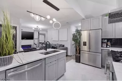 600 Belleville Ave, Belleville, NJ 07109 - Photo 9