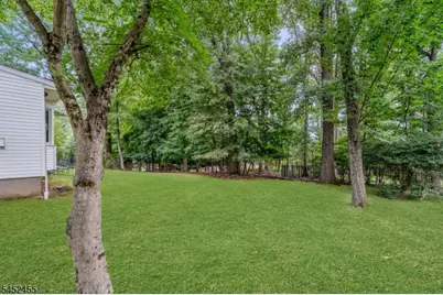 24 Tremont Terrace, Livingston, NJ 07039 - Photo 25