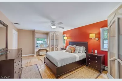 24 Tremont Terrace, Livingston, NJ 07039 - Photo 19