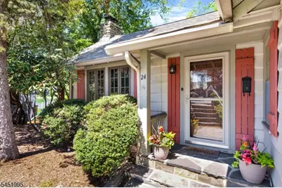 24 Rainbow Trl, Sparta Township, NJ 07871 - Photo 9
