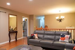 150 Farragut Ave, Middlesex, NJ 08846 - Photo 3