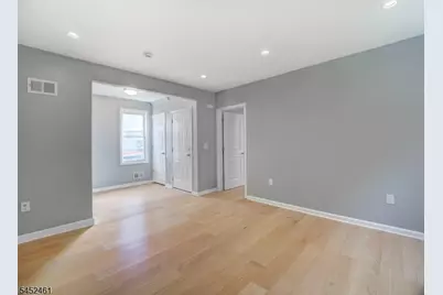 156 Crystal St, North Arlington, NJ 07031 - Photo 5