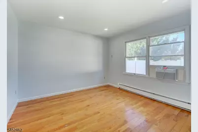 117 Burns Ave, Lodi, NJ 07644 - Photo 9