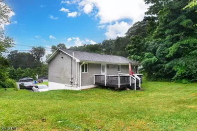2 Glen Rd, Vernon, NJ 07422 - Photo 5