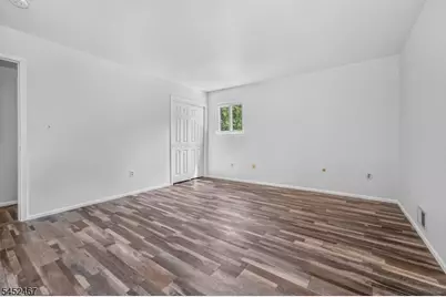 30 Wordsworth Ln, Lopatcong Township, NJ 08865 - Photo 19
